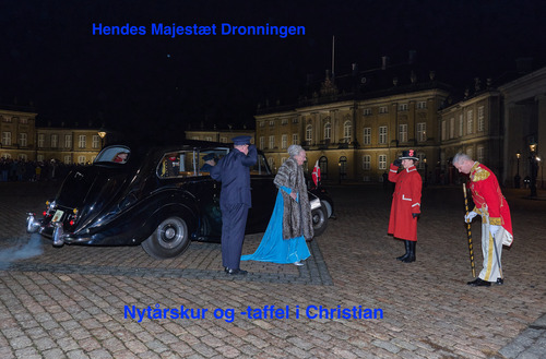 Den kongelige familie af Danmark ankommer tilnytårskur og -taffel 2023