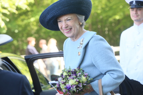 Prinsesse Benedikte af Danmark overværede ”Prinsesse Benediktes Ærespræmieløb”
