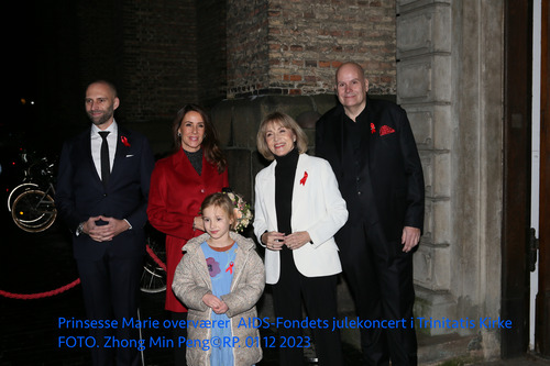 Prinsesse Marie overværer  AIDS-Fondets julekoncert i Trinitatis Kirke i København